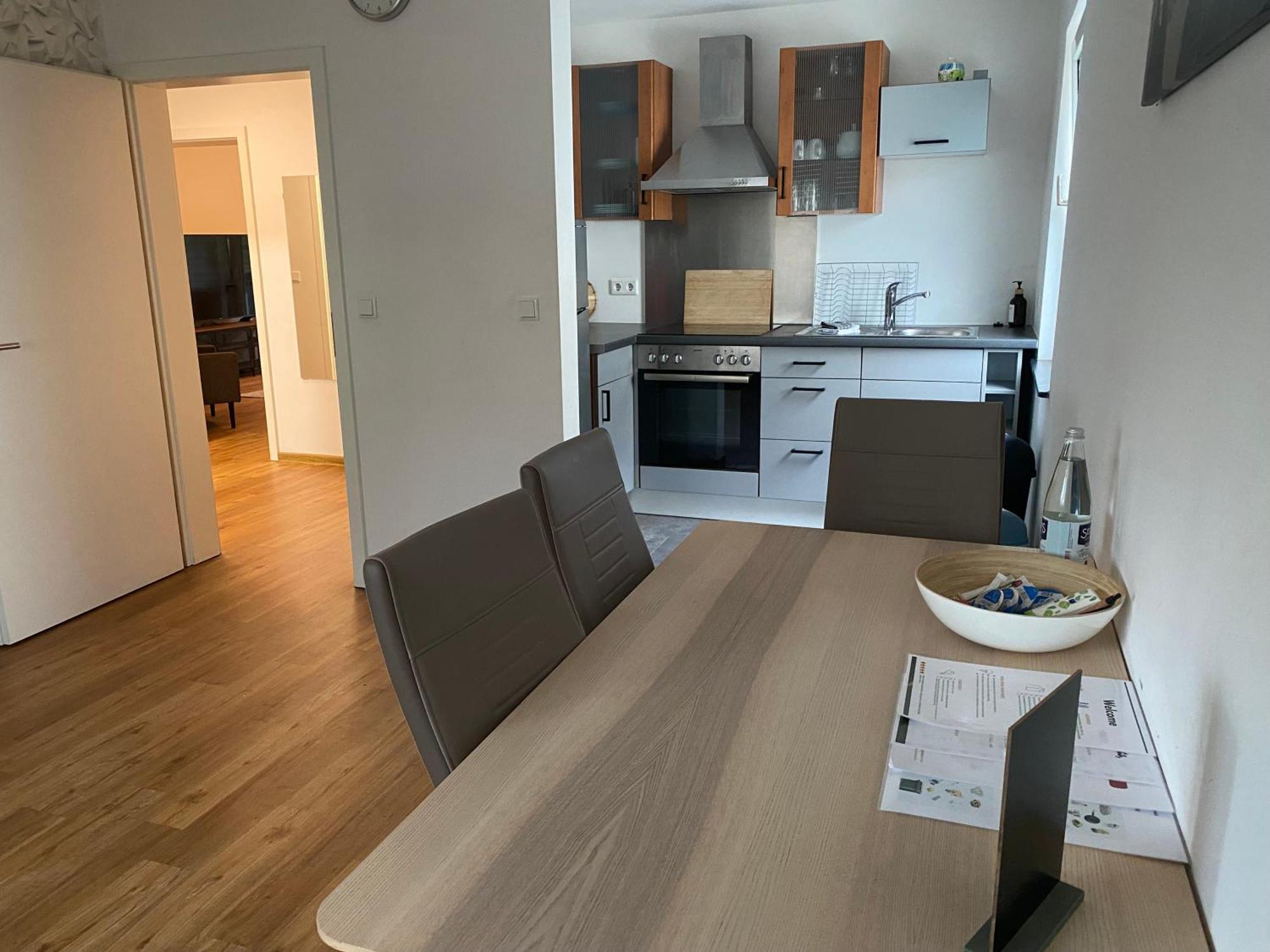 Apartment Roomy Comfort - Zwischen Heidelberg Und Mannheim Edingen-Neckarhausen Esterno foto